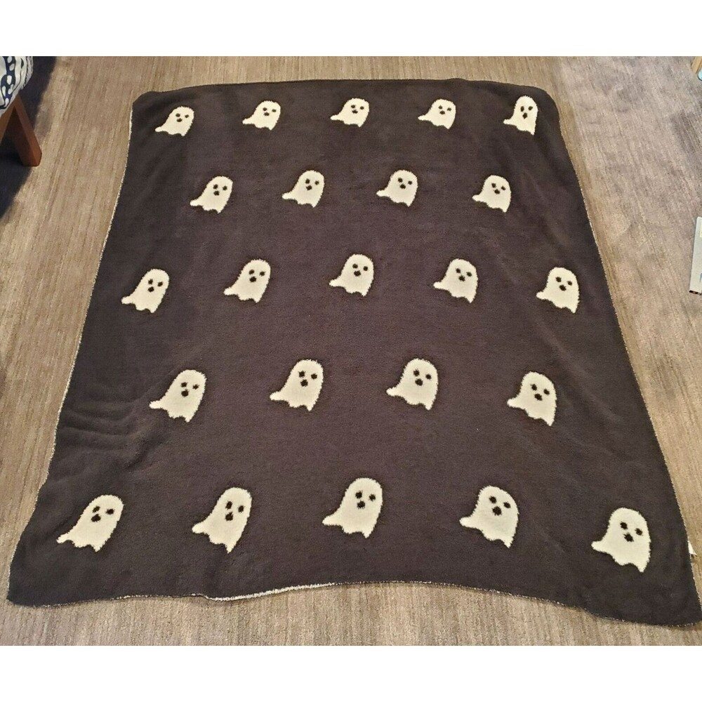 Cupcakes and Cashmere Ghost Halloween Reversible Blanket, Gray and White